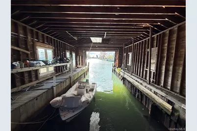 4530 Merrick Road, Massapequa, NY 11758 - Photo 22