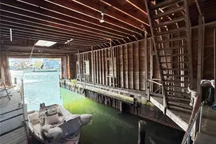 4530 Merrick Rd, Massapequa, NY 11758 - Photo 20