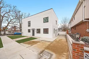 33-01 213th St, Bayside, NY 11361 - Photo 2