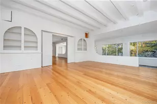 5 Bagatelle Rd, Dix Hills, NY 11746 - Photo 22