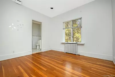 5 Bagatelle Road, Dix Hills, NY 11746 - Photo 32