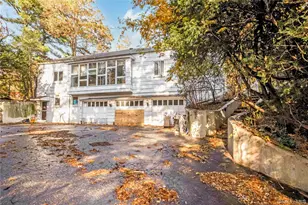 5 Bagatelle Rd, Dix Hills, NY 11746 - Photo 4