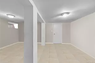 171-05 143rd Rd, Jamaica, NY 11434 - Photo 28