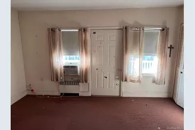 224 Beach 141st Street, Rockaway Park, NY 11694 - Photo 4