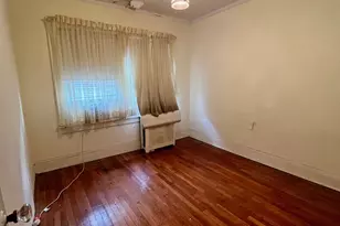 224 Beach 141st St, Rockaway Park, NY 11694 - Photo 12