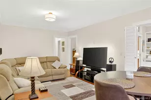 445 Gramatan Ave, Mount Vernon, NY 10552 - Photo 1