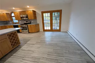 29 Astor Pl, Monsey, NY 10952 - Photo 4