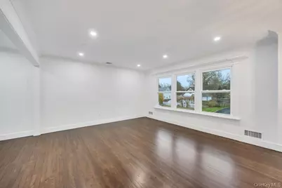 331 Gillette Street, Dix Hills, NY 11746 - Photo 6