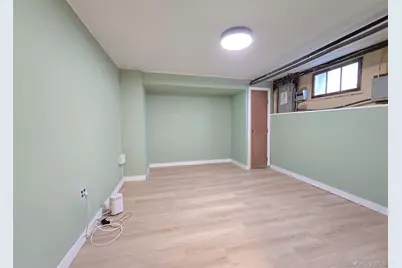 39 Anna Street, Bay Shore, NY 11706 - Photo 20