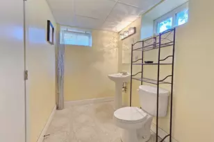 39 Anna St, Bay Shore, NY 11706 - Photo 22