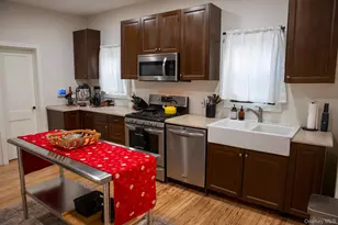 3 Carman St, Patchogue, NY 11772 - Photo 8