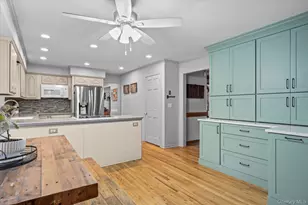 73 Farm Rd N, Wading River, NY 11792 - Photo 8