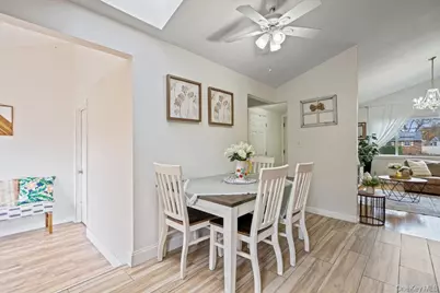 20 Laurie Road, Brentwood, NY 11717 - Photo 8