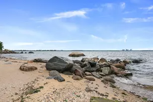 69 Cornwells Beach Rd, Sands Point, NY 11050 - Photo 24