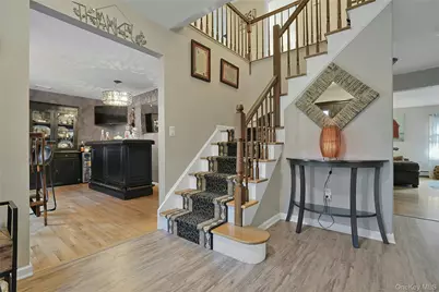 30 Pelham Avenue, Nanuet, NY 10954 - Photo 6