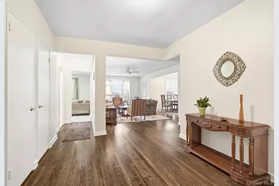 2 Overlook Road #3C3, White Plains, NY 10605 - Photo 8