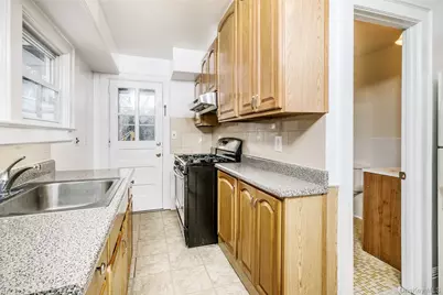 721 River Street #1, Mamaroneck, NY 10543 - Photo 8