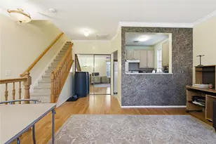 163 Surf Dr, Bronx, NY 10473 - Photo 16