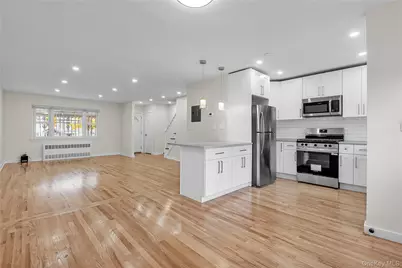 2709 Tenbroeck Avenue, Bronx, NY 10469 - Photo 4