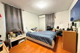 73-60 198th St, Fresh Meadows, NY 11366 - Photo 4