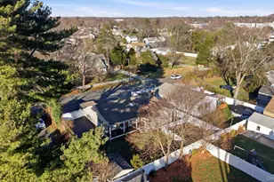 34 Weston St, Huntington Station, NY 11746 - Photo 26