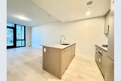 131-02 B 40th Road #16M, Flushing, NY 11354 - Photo 4