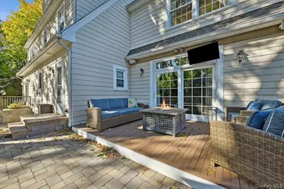 136 Locust Street, Garden City, NY 11530 - Photo 36