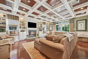 136 Locust St, Garden City, NY 11530 - Photo 6