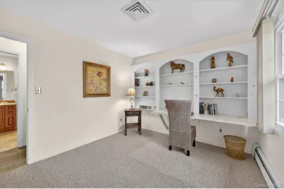 25 Shelbourne Lane, Stony Brook, NY 11790 - Photo 20