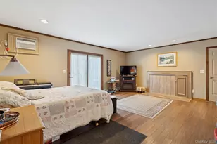 686 Traver Rd, Pleasant Valley, NY 12569 - Photo 16