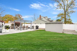 1800 Stuyvesant Ave, Merrick, NY 11566 - Photo 4