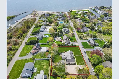 249 Gerritsen Avenue, Bayport, NY 11705 - Photo 2