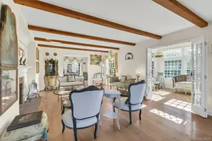 249 Gerritsen Ave, Bayport, NY 11705 - Photo 4