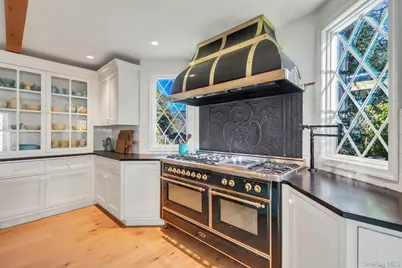 249 Gerritsen Avenue, Bayport, NY 11705 - Photo 16