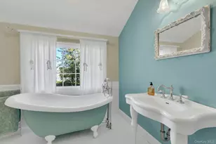 249 Gerritsen Ave, Bayport, NY 11705 - Photo 38