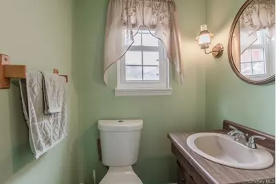 10 Grand Street, Smithtown, NY 11787 - Photo 6