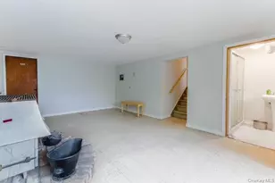 10 Grand St, Smithtown, NY 11787 - Photo 18