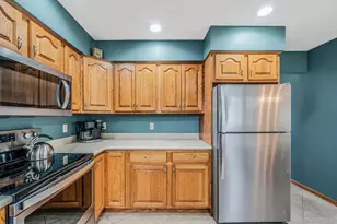 106 Fifty Acre Rd S, Smithtown, NY 11787 - Photo 6