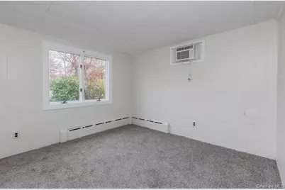 141 Wendy Drive, Holtsville, NY 11742 - Photo 12