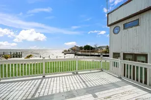 49 S Bay Ave, Amityville, NY 11701 - Photo 34