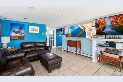 49 S Bay Avenue, Amityville, NY 11701 - Photo 44