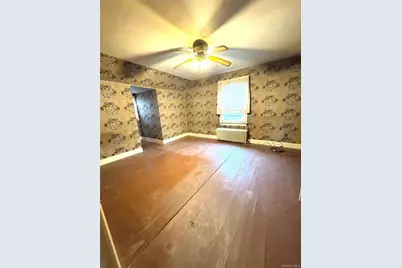 832 Dutchess Turnpike, Poughkeepsie, NY 12603 - Photo 16