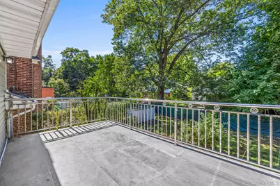 86-14 Francis Lewis Blvd, Holliswood, NY 11427 - Photo 14