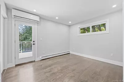 86-14 Francis Lewis Blvd, Holliswood, NY 11427 - Photo 10