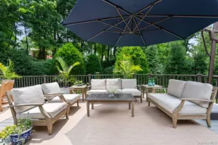 32 Hennessey Dr, Huntington, NY 11743 - Photo 18