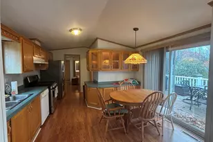 1661 Old Country Rd, Riverhead, NY 11901 - Photo 8