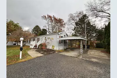 1661 Old Country Road #280, Riverhead, NY 11901 - Photo 1