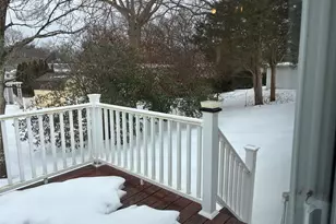 1661 Old Country Rd, Riverhead, NY 11901 - Photo 24