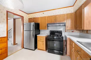 3651 Woodbridge Ln N, Wantagh, NY 11793 - Photo 12