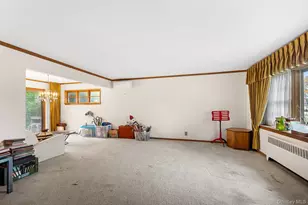 3651 Woodbridge Ln N, Wantagh, NY 11793 - Photo 6